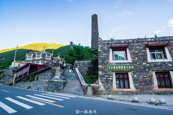 马尔康属于哪个省哪个市