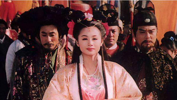 布达拉宫的历史背景简介