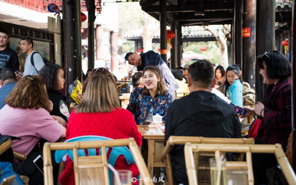 四川话摆龙门阵是什么意思