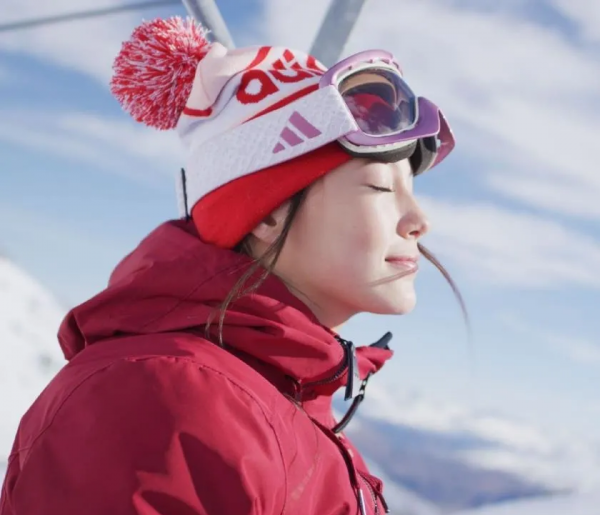 中国滑雪运动员谷爱凌简介