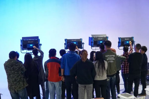 高考走编导的利与弊