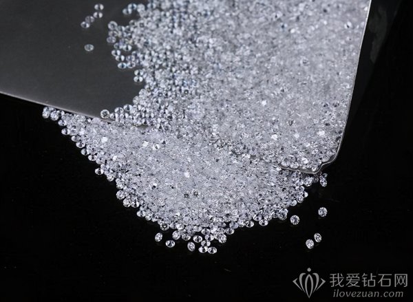 一般碎钻多少钱一颗