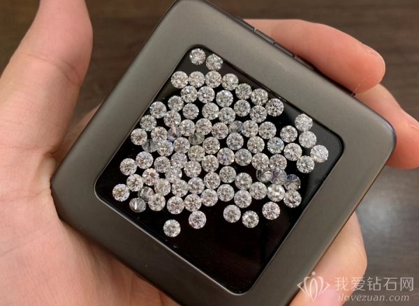 一般碎钻多少钱一颗