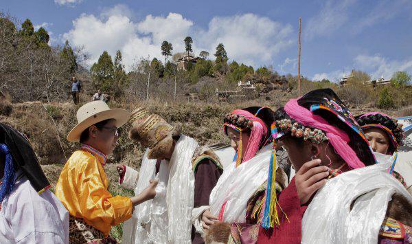 藏族的哈达是什么意思