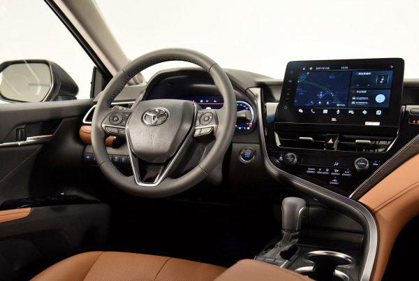 雅阁混动和凯美瑞混动哪个好