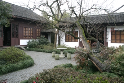 坐北朝南房子枣树栽那方向好