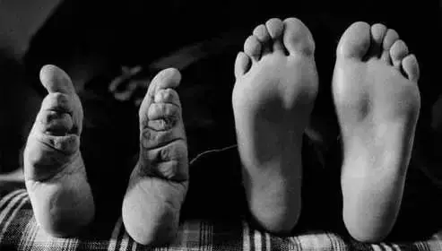 中国古代为什么要裹小脚