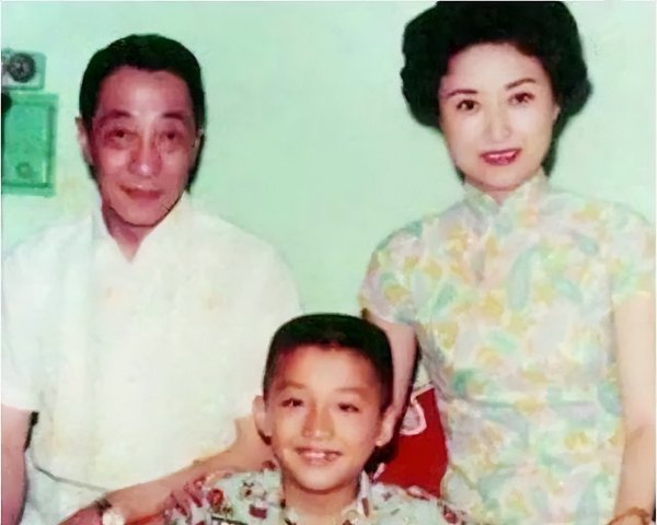 庾澄庆伊能静是怎样认识的