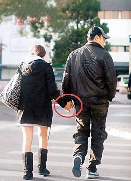 庾澄庆伊能静是怎样认识的