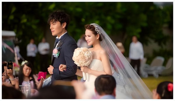 庾澄庆伊能静是怎样认识的