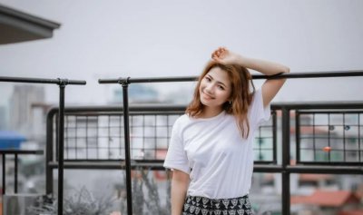 女生接吻会有什么反应 在接吻的时候女生为什么会闭上眼