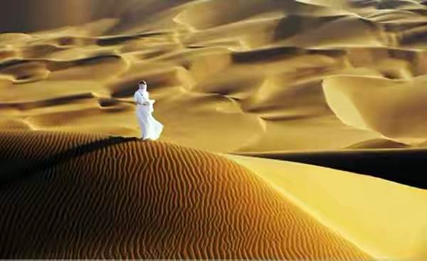 有傲骨的人特点是什么