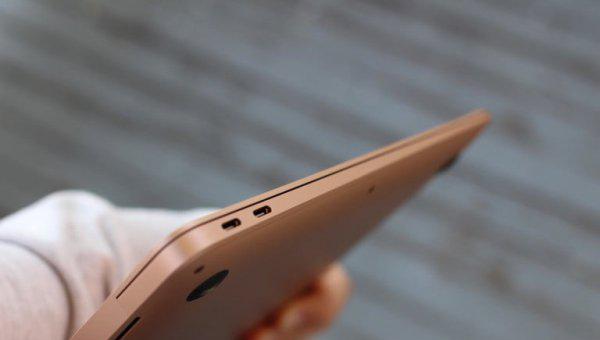 电脑进水了开不了机怎么办