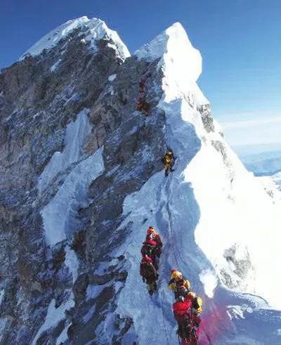 最新珠峰海拔高度是多少