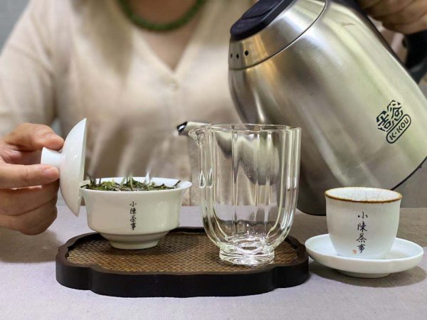 泡茶水温多少度合适