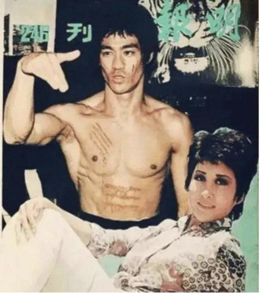 向华强为什么害李小龙