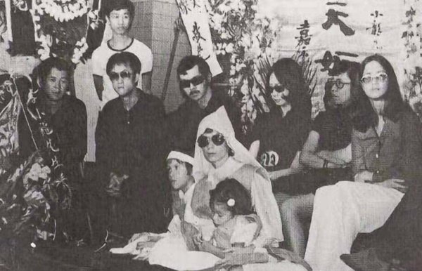 向华强为什么害李小龙