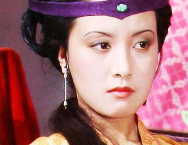 贾雨村为什么害贾家