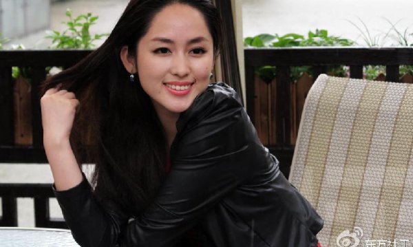 吹吹枕边风是什么意思