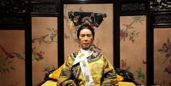 清朝什么时候灭亡的