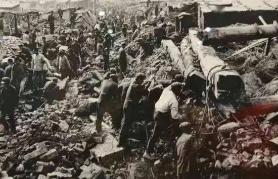 1976年中国发生了什么大事