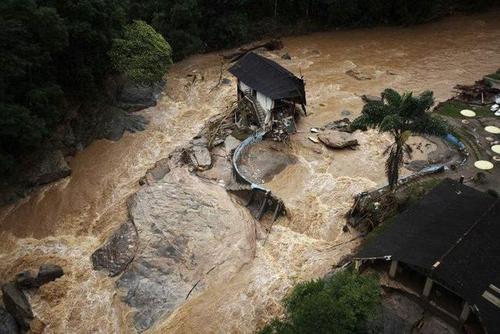 1976年中国发生了什么大事