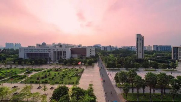 适合美术生的综合大学