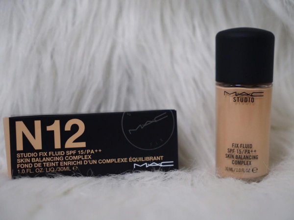 什么粉底液遮瑕持久效果好