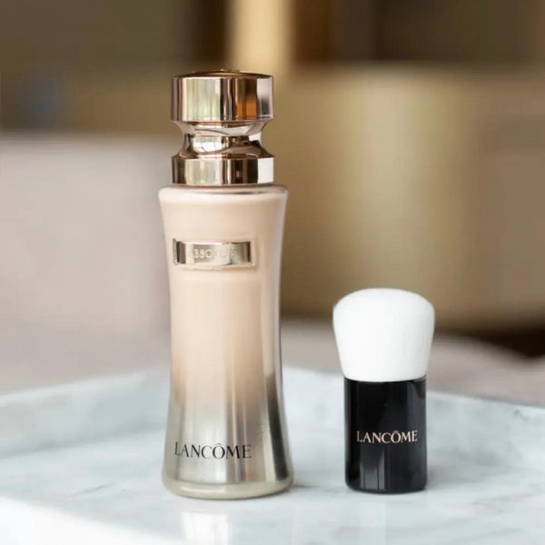 什么粉底液遮瑕持久效果好