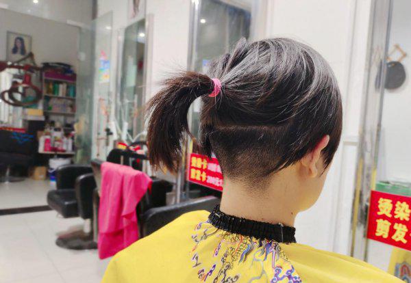 今年流行女士短发发型