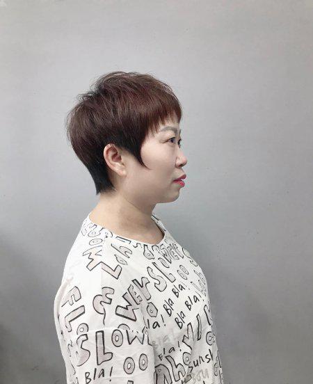 今年流行女士短发发型