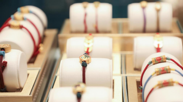 黄金上有珐琅好不好