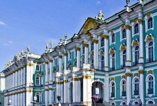 圣彼得堡是哪个国家的城市