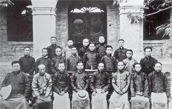 新文化运动的发起人是谁