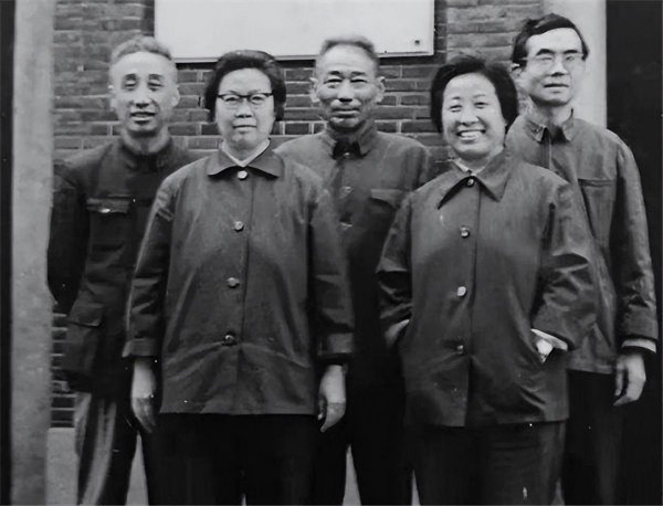 新文化运动的发起人是谁