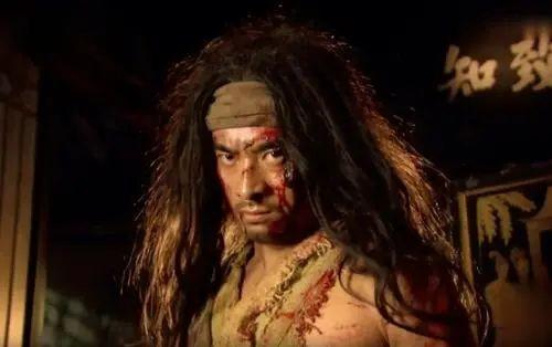 血溅鸳鸯楼的主人公是谁