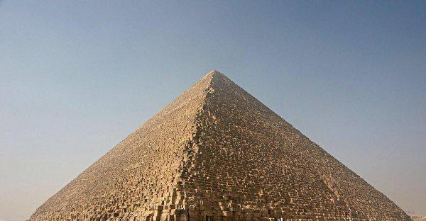 关于胡夫金字塔的资料