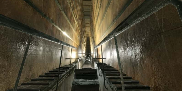 关于胡夫金字塔的资料