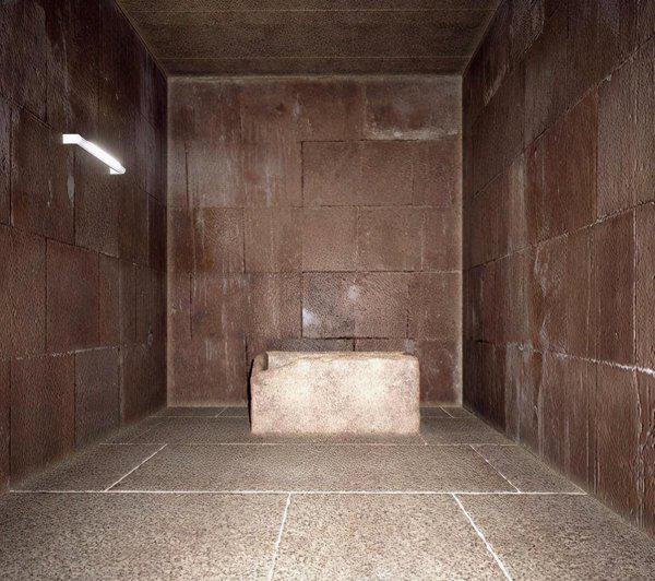 关于胡夫金字塔的资料