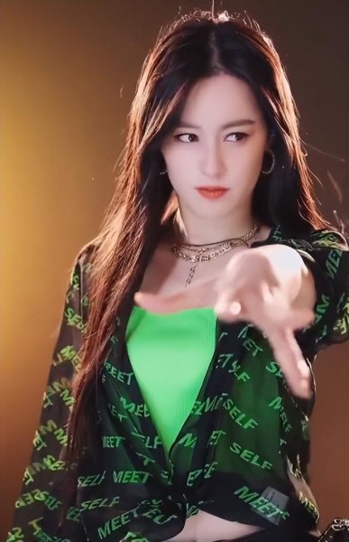 唐艺的个人资料简介