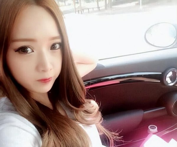 网红鼻祖恩典如今怎么样了