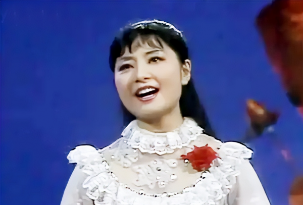 殷秀梅个人资料简介