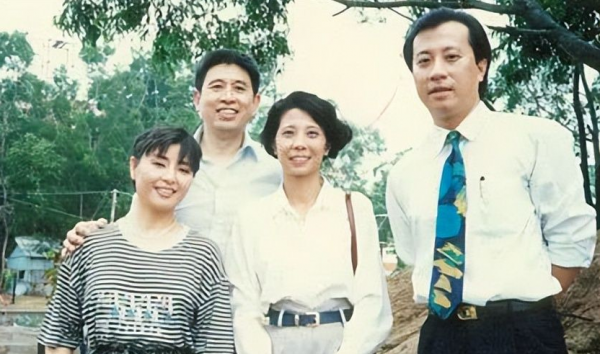 殷秀梅个人资料简介