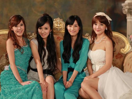 林宛瑜的扮演者赵霁介绍