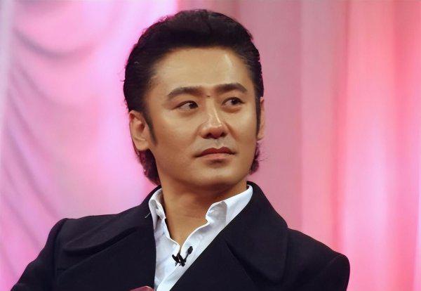 吴秀波个人资料简介及图片