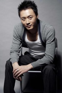 演员沈晓海的妻子叫什么 49岁的他是否结婚成谜