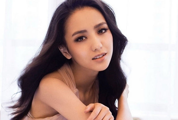 演员佟丽娅简历及资料