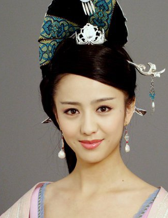 演员佟丽娅简历及资料