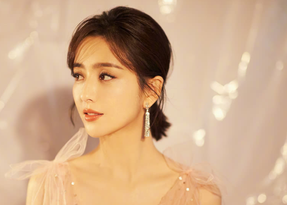 演员佟丽娅简历及资料