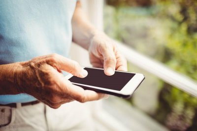 苹果手机如何添加门禁卡钥匙 苹果手机使用NFC变门禁卡